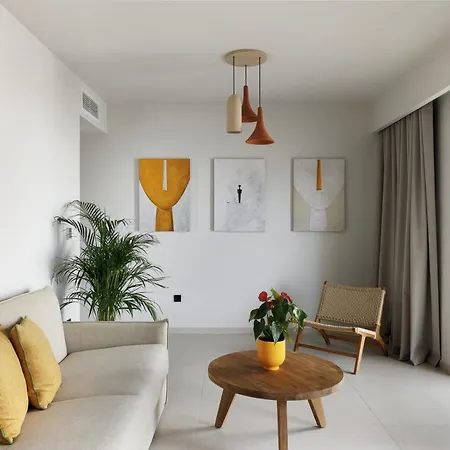 Apartment Infinity View