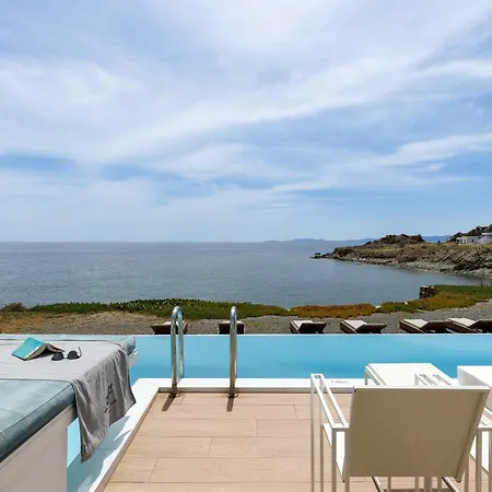Infinity View 4*