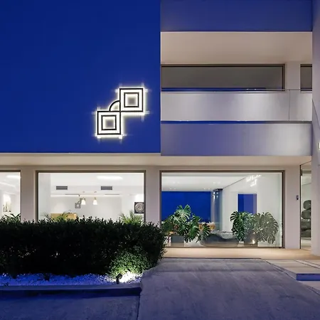 Infinity View Apartment